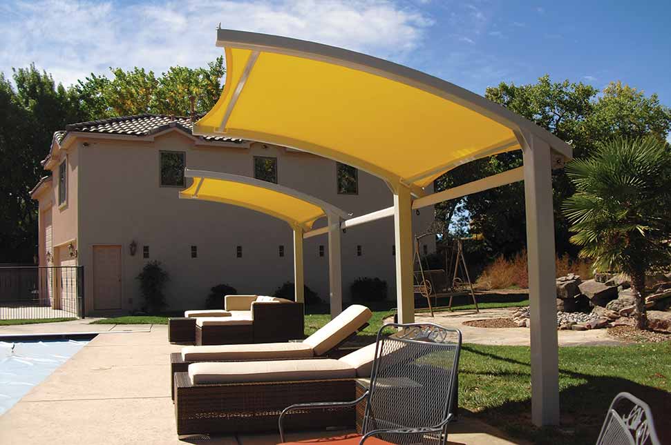 Semi-cantilevered shade structure
