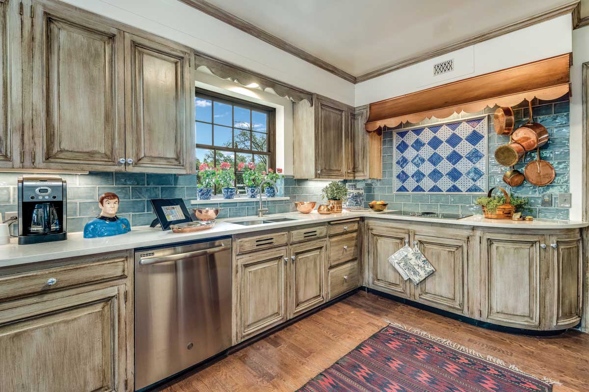THE KITCHEN