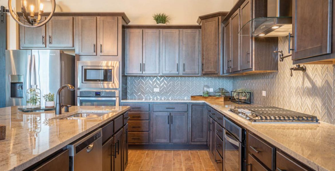 transitional kitchen