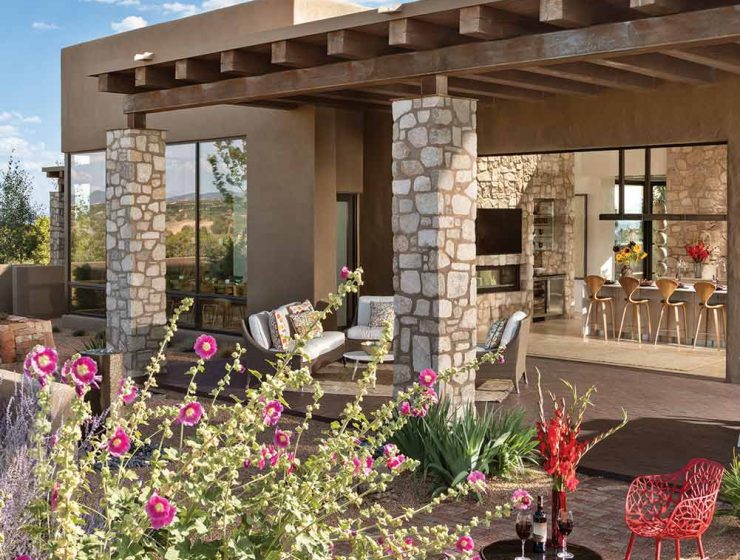contextural modern outdoor space