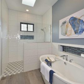soaking tub