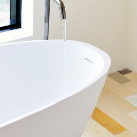 bathtub detail