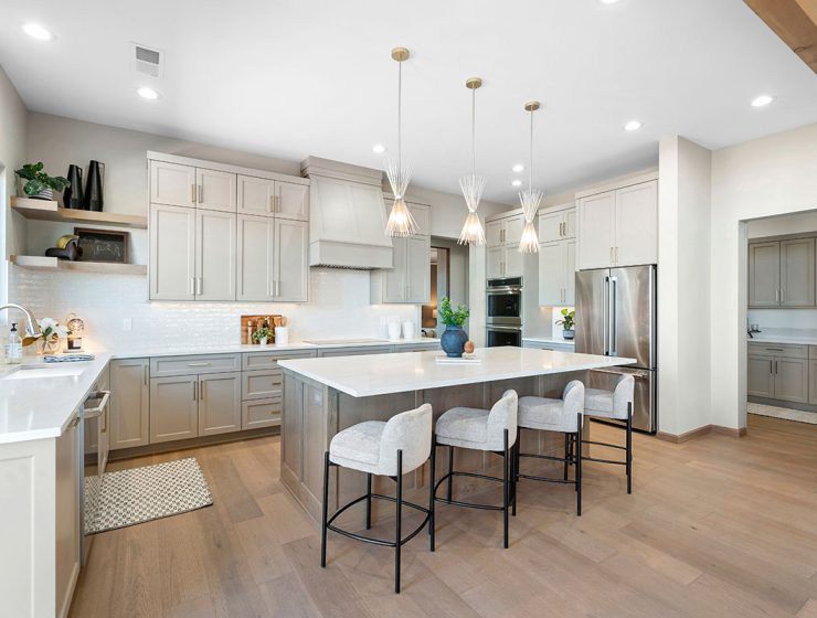 relaxed entertaining kitchen